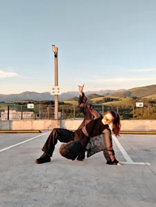 MindaGuyett Public Foto 4