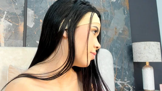 kate_morgann: my face in profile ( 2 фото)