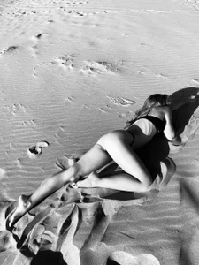 LeyaJohnson Public Pic