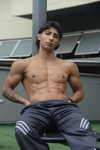 Emmet_CollinsJS Me Bilde 4