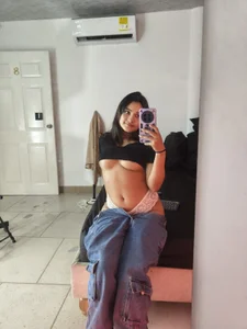 DakotaTylerr Hi hi 💋🫢😋 Pic 2