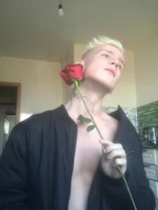 AlexxSweetmood图片 4