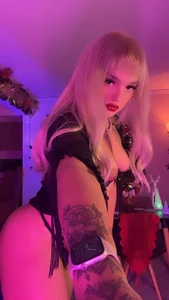 ScarletThompsonx your hot blonde bitch Immagine  9