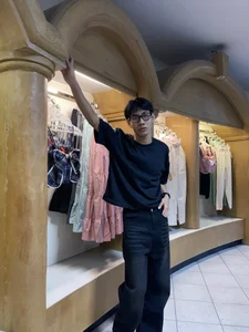 fucking_cum_rodのBlackの 4枚の写真