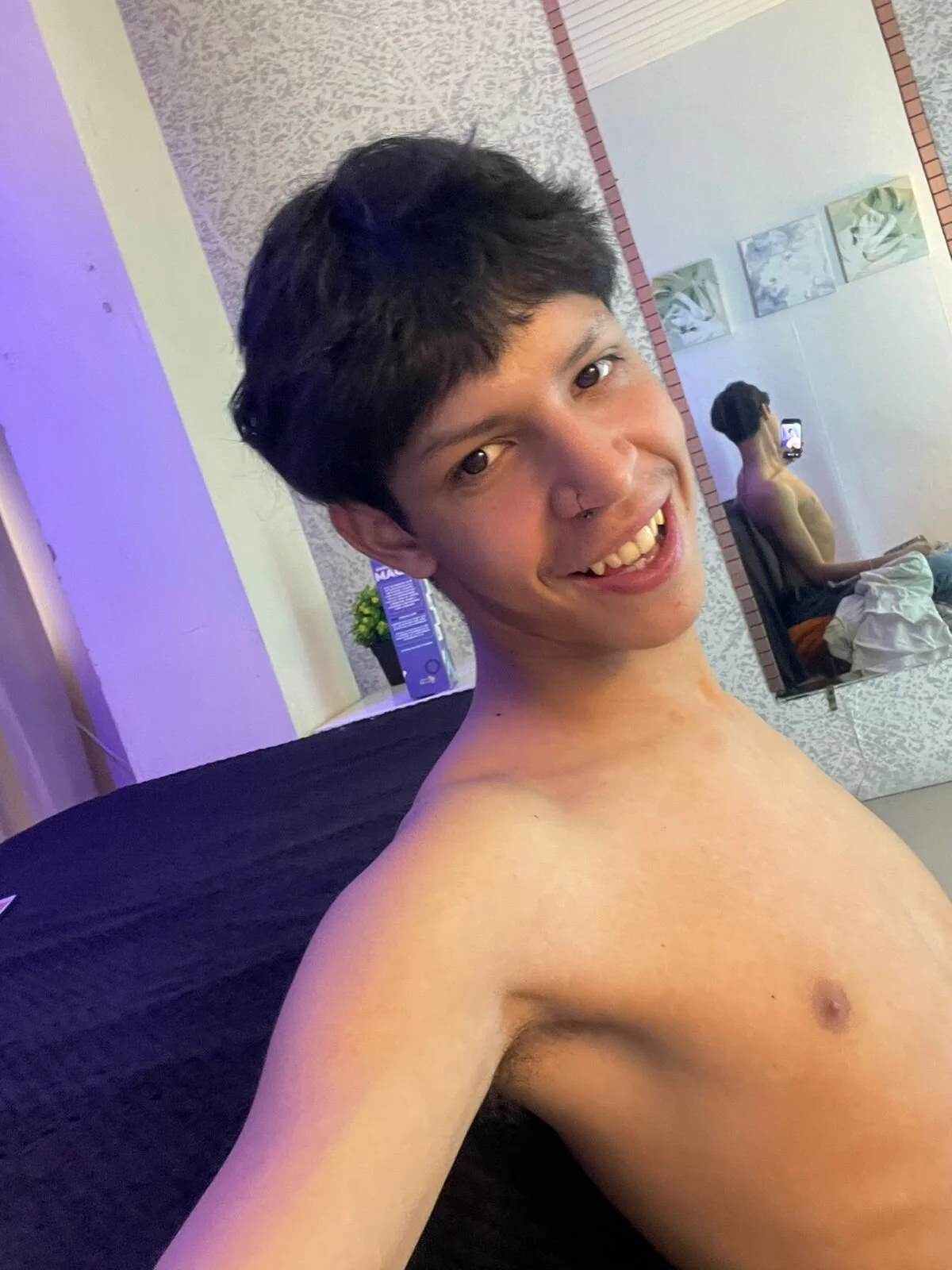 Ethan_qop immagine di tendenza 9084
