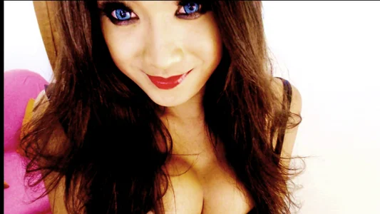 DoniaSabrina dominant صورة واحدة|DoniaSabrina dominant صورتان|DoniaSabrina dominant  4 صور|DoniaSabrina dominant  4 صورة