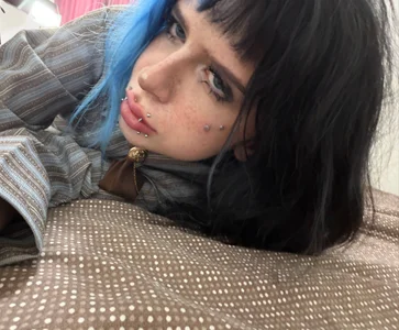 LusyPoetryのPublicの 4枚の写真