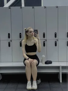 Leila_Vanilla Gym time! Pic 2