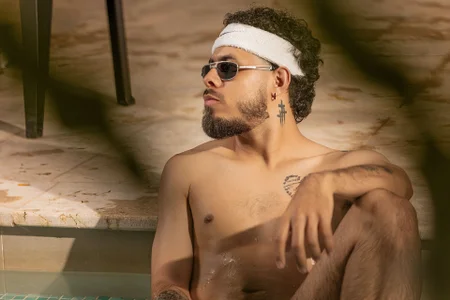 CoreyHurt My first Photo shoot! Pic 8