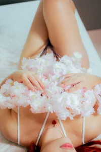 sara_montes Flowers Pic 7