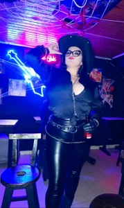 emmagreeyy12 Lets rock with me! 😈🤘🏻 Pic 3
