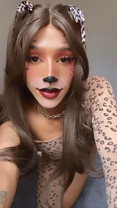 sabrinamossii 𝐻𝑎𝑝𝑝𝑦 ℎ𝑎𝑙𝑙𝑜𝑤𝑒𝑒𝑛  4টি ছবি