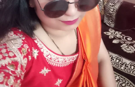 SexyBhumii Public Billede
