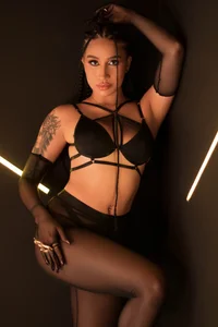 NickyLawson Power Girl Pic