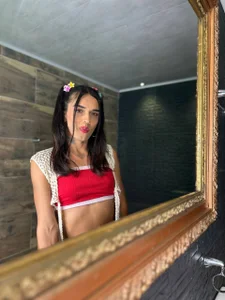 Mara_Summerr sexy in my mirror Pic 2