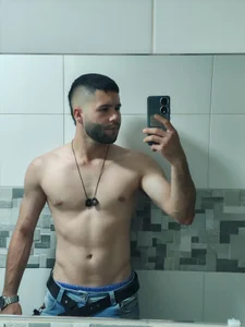 AndyKnoxx kullanıcısının FITBOY ! 🐰 albümü -  4 fotoğraf