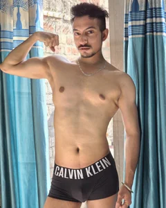 fanttasy_lover Body 🥵🍆  2 снимка