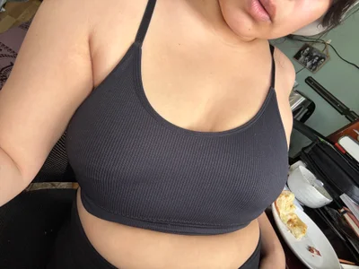 athanathelesbian Public Pic 4