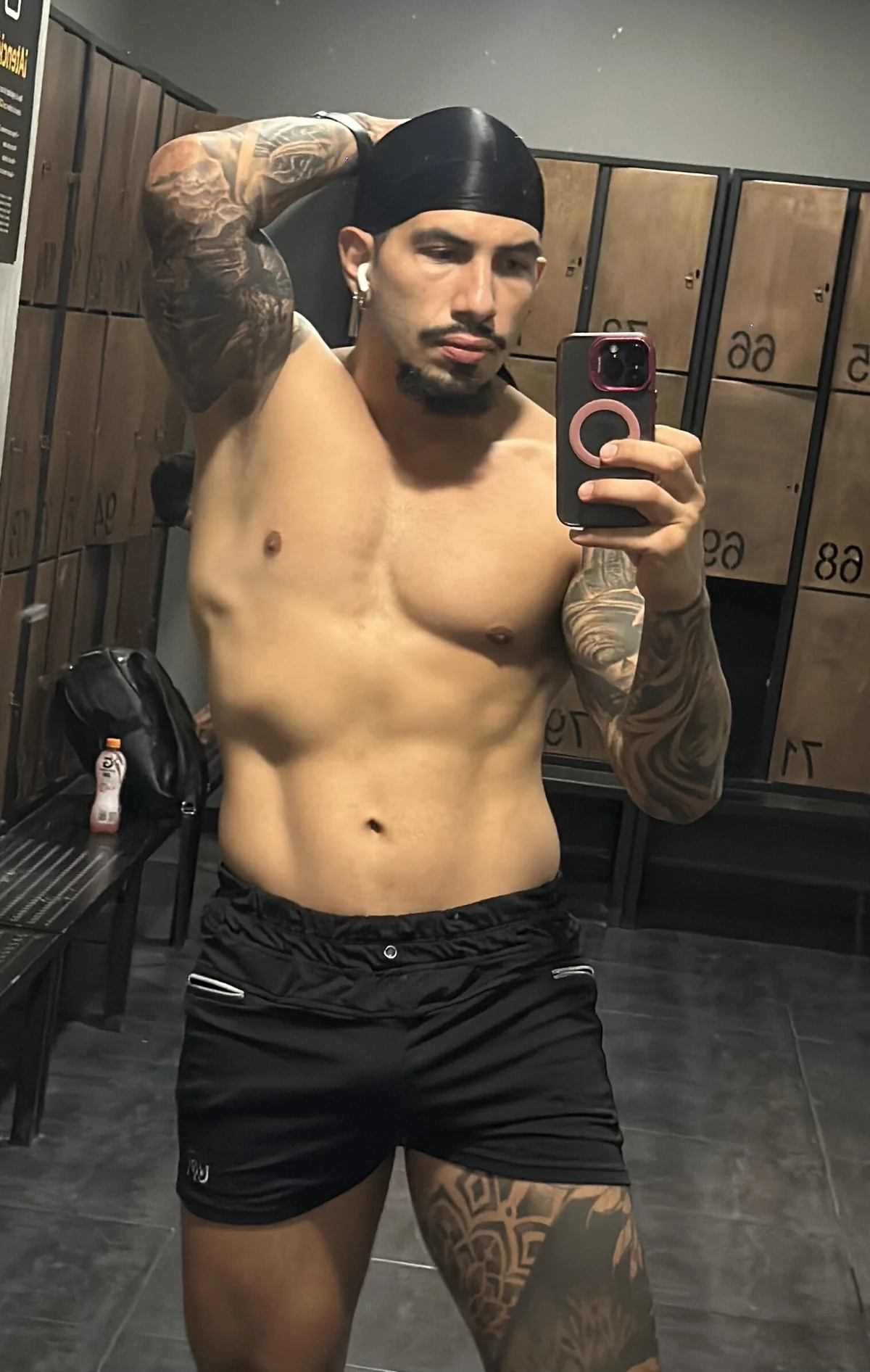 Трендове зображення  6342 Matt_Ferrer