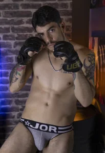 damian_bull BOXING Pic