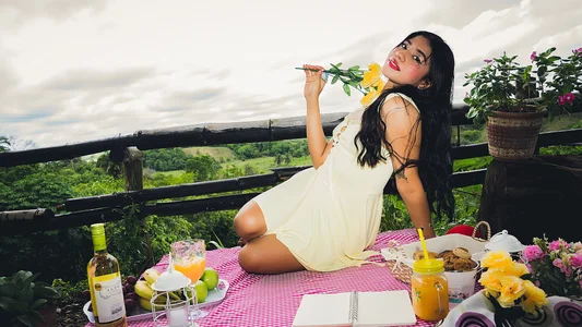 Harmony_Malkova sexy cute picnic day Pic