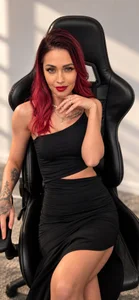 New photos 🔥😈 de MeghanLoft  9 Imagens
