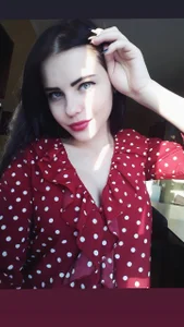 BeatriceRuby Public Pic
