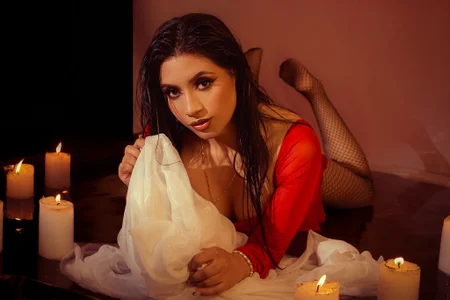 CANDLELIGHT SEDUCTION 🔥 od NairaWestbrookX  7 snímek