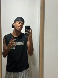 DeividBigCock23 Public Pic 6