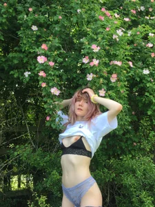 milk-toastのEnglish (dog)Rose 🌹の 2枚の写真