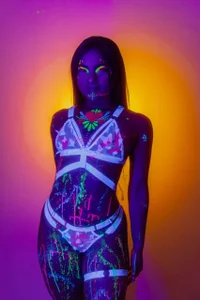 Zdjęcia PauVega_ Neon day ✨:  6