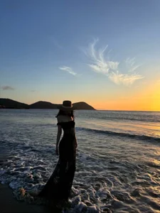 _SaRa_: Love you 🫠 ( 3 фото)