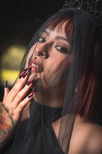 mia_bonneett 🖤 Sweet, spooky & irresistible. 사진 8