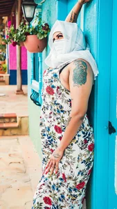 zully_arab "Every corner inspired me ... to provoke you" Pic 8