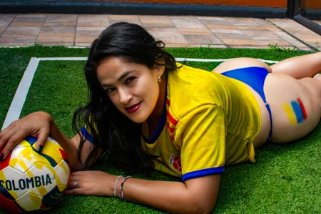 MaluRivers_ football and something more صورة واحدة|MaluRivers_ football and something more صورتان|MaluRivers_ football and something more  3 صور|MaluRivers_ football and something more  3 صورة