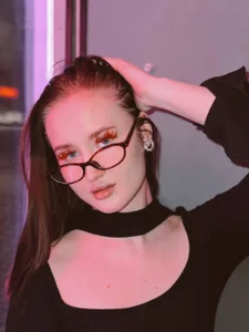 MargoRoby Public Pic 6