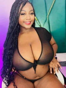 Tell me what you want 🤤 de Tamara_Myller Foto