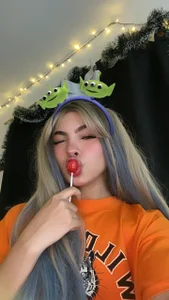 Kiri_Cutee Do you think I`m cute? Immagine 