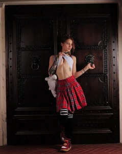 Sunny_Mouse_ we're going shopping at the mall Pic 6