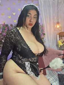 rosebigboobs 😊🌷I want to be the girl who keeps your house clean😊🌷 Foto 3