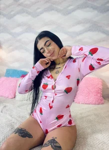 PINK OUTFIT💗🌸 de skailyn_angels  photos