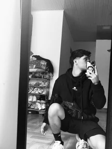 EithanMontoya Public Fotka