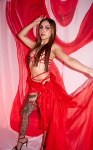 Zdjęcia MollySundersX Let me see in red:  6