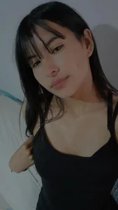 Violettaa_Stone Sweet Violettaa Kuva 3