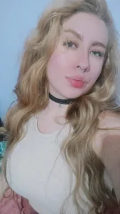 DollPhanie Public Pic 2