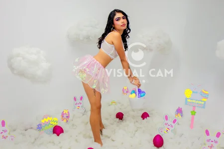 PaolaB_g Feeling a little wild this Easter... 😈🐰 사진 2