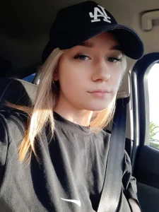 MaryBaiIey Public Pic 4