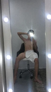 DominicPrince Several Foto 3