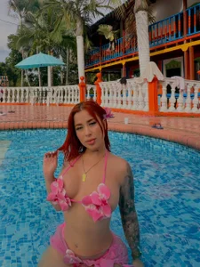 MadelineFoxPink Paradise 🌸图片 5