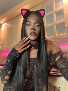 ReinaMiah Good kitty wants to be pet  3. fénykép